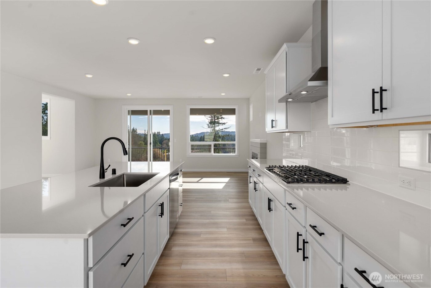 17548 NE Midnight Sun Loop , Poulsbo, WA 98370