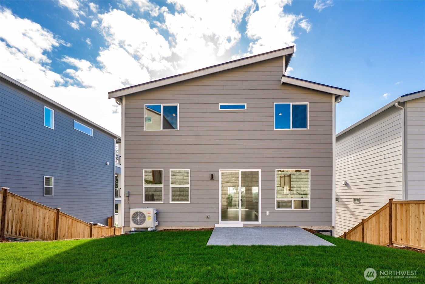 17548 NE Midnight Sun Loop , Poulsbo, WA 98370