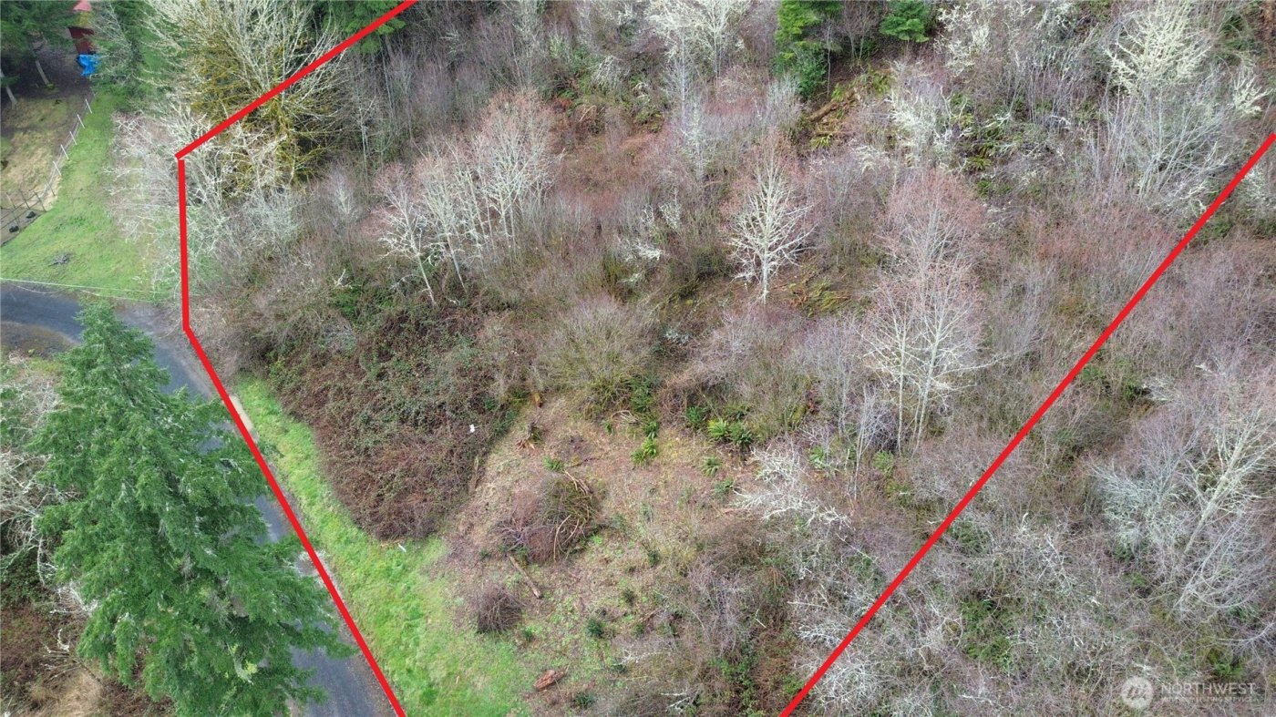 573 Clearwater Road , Kelso, WA 98626