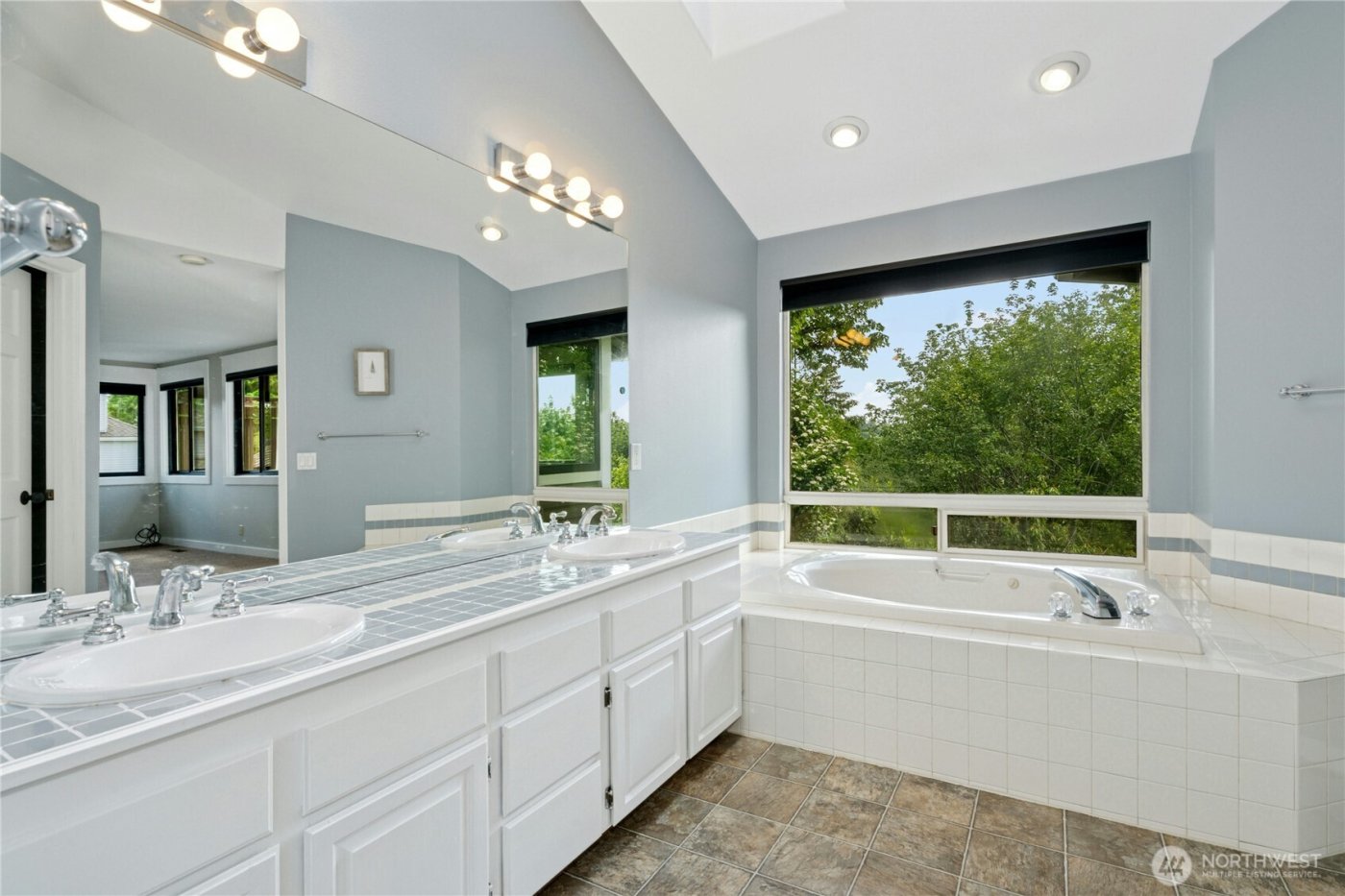 15102 93rd Place NE, Bothell, WA 98011