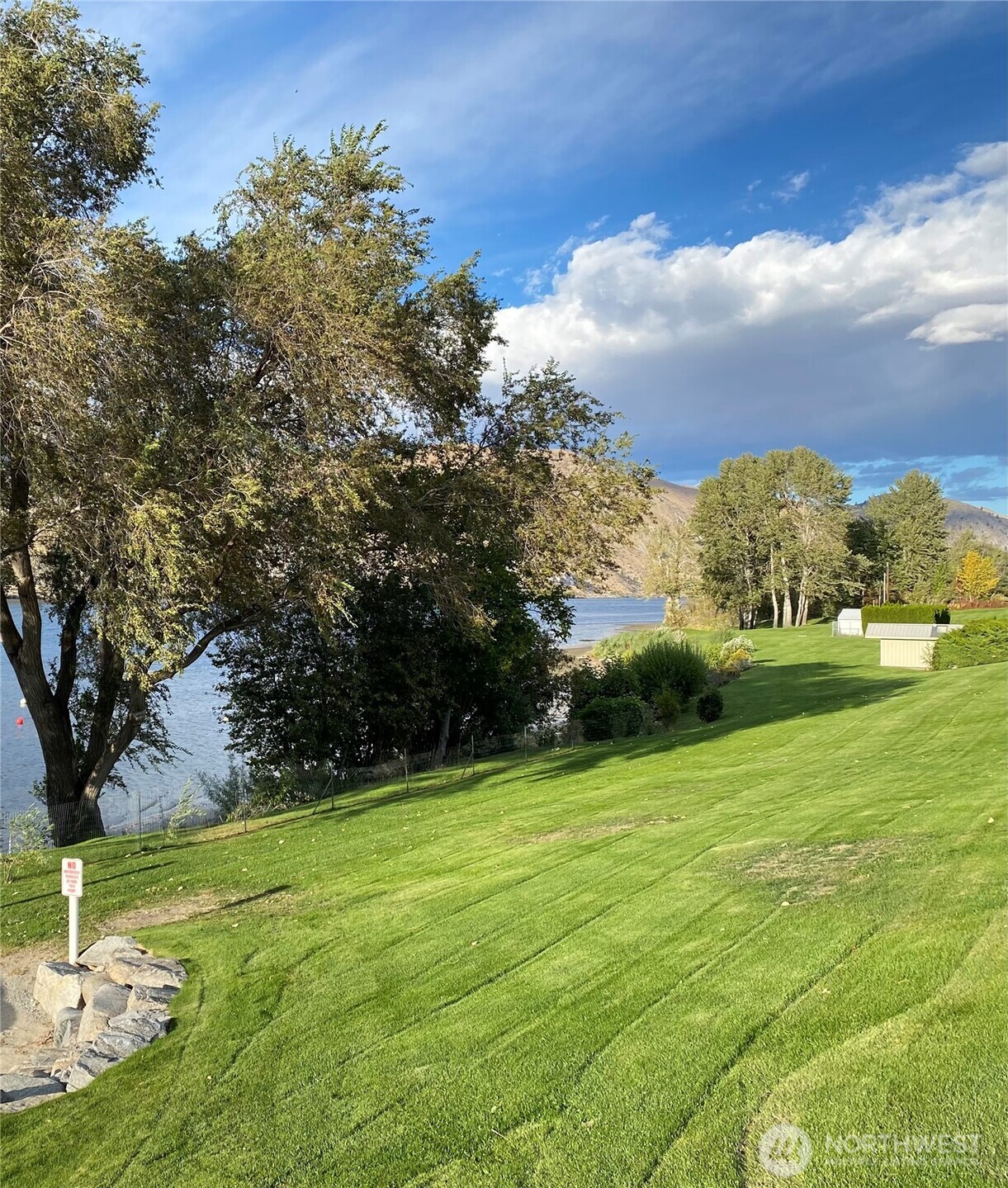 119 Crest View Drive , Orondo, WA 98843