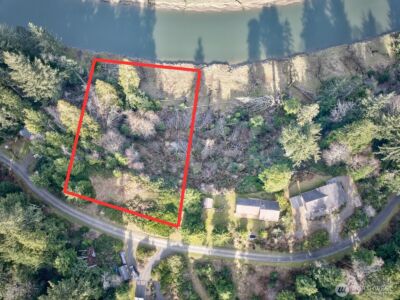 26 Lynn Point Lane , South Bend, WA 98586 - Photo 1