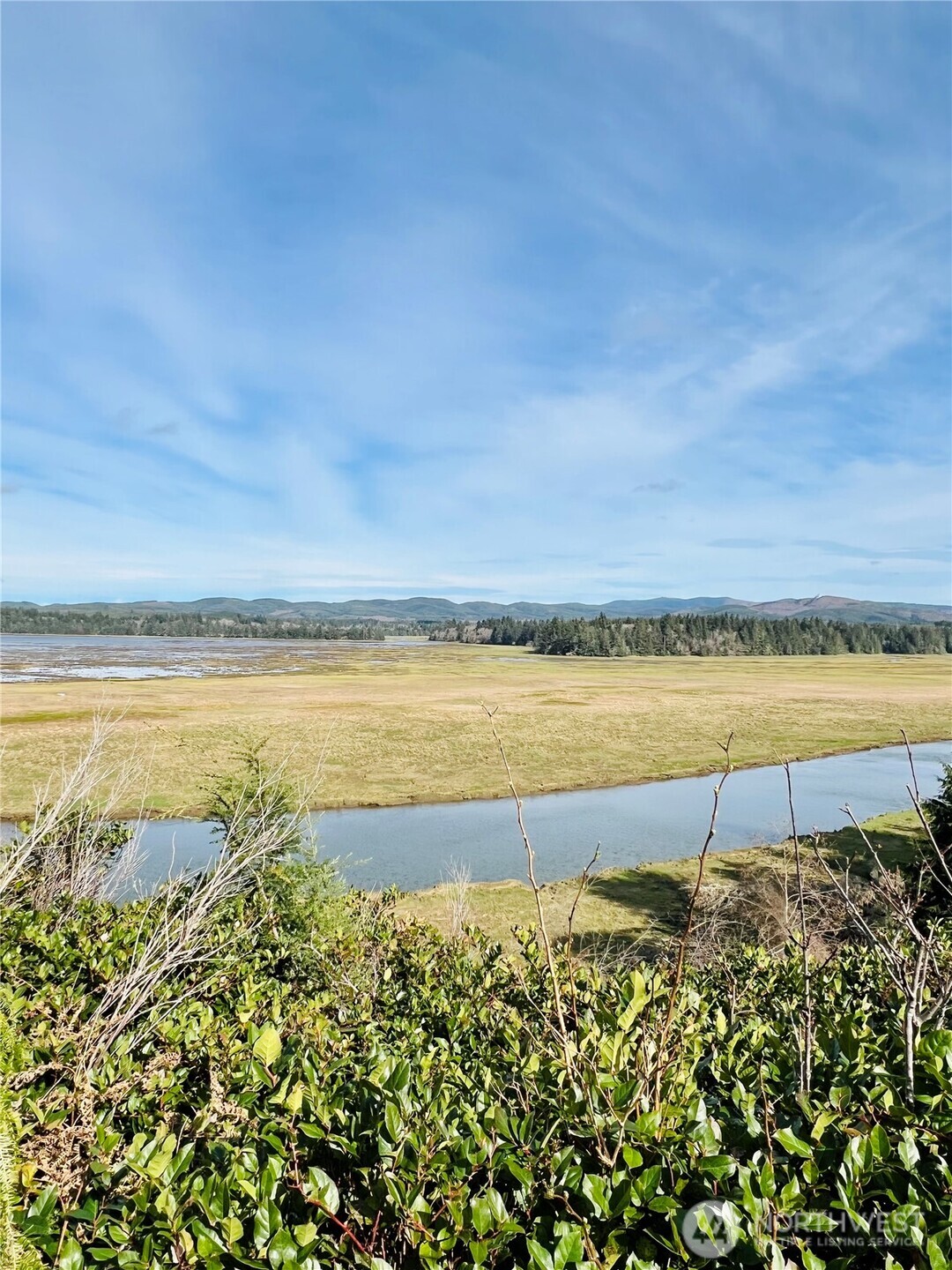 26 Lynn Point Lane , South Bend, WA 98586