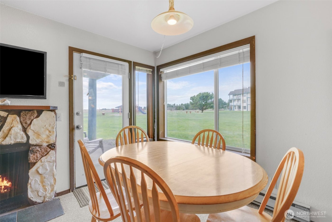 210 26th Street NW #207-8, Long Beach, WA 98631