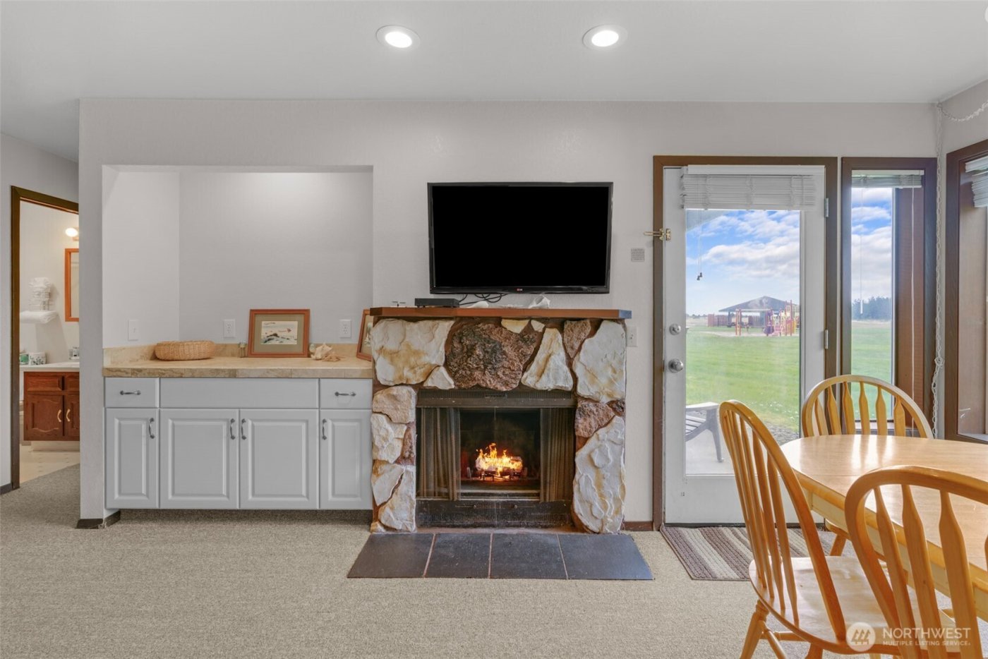 210 26th Street NW #207-8, Long Beach, WA 98631