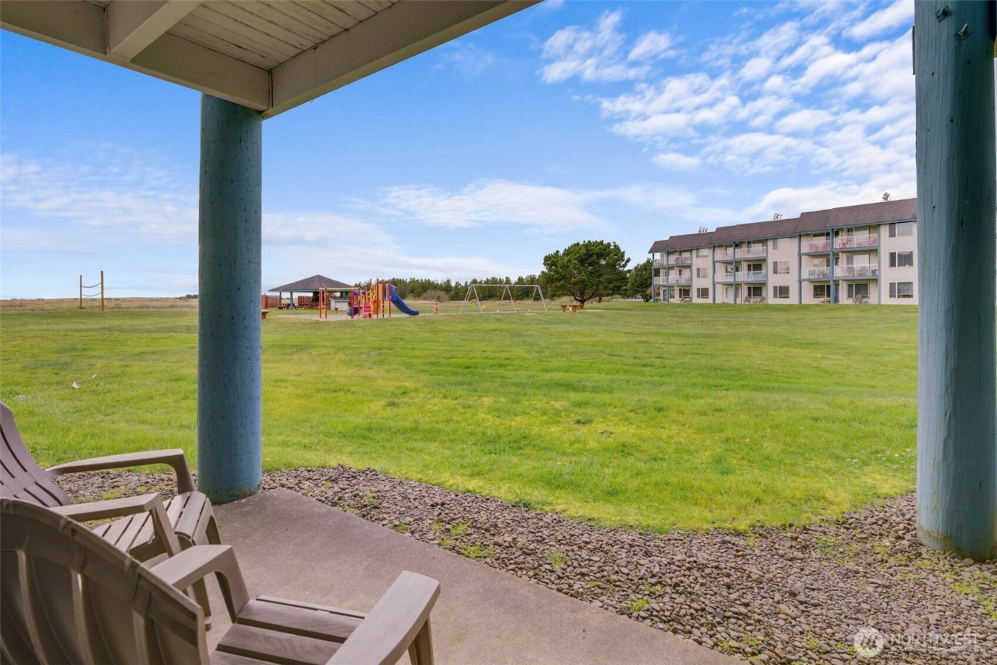 210 26th Street NW #207-8, Long Beach, WA 98631