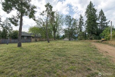 1126 W Lauridsen Boulevard , Port Angeles, WA 98362 - Photo 14