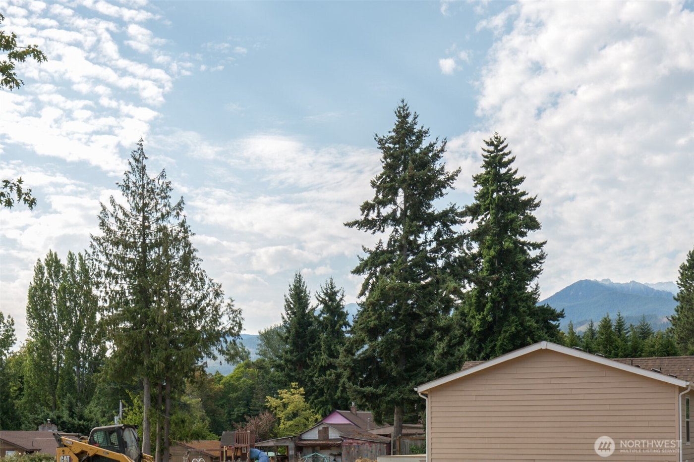 1126 W Lauridsen Boulevard , Port Angeles, WA 98362