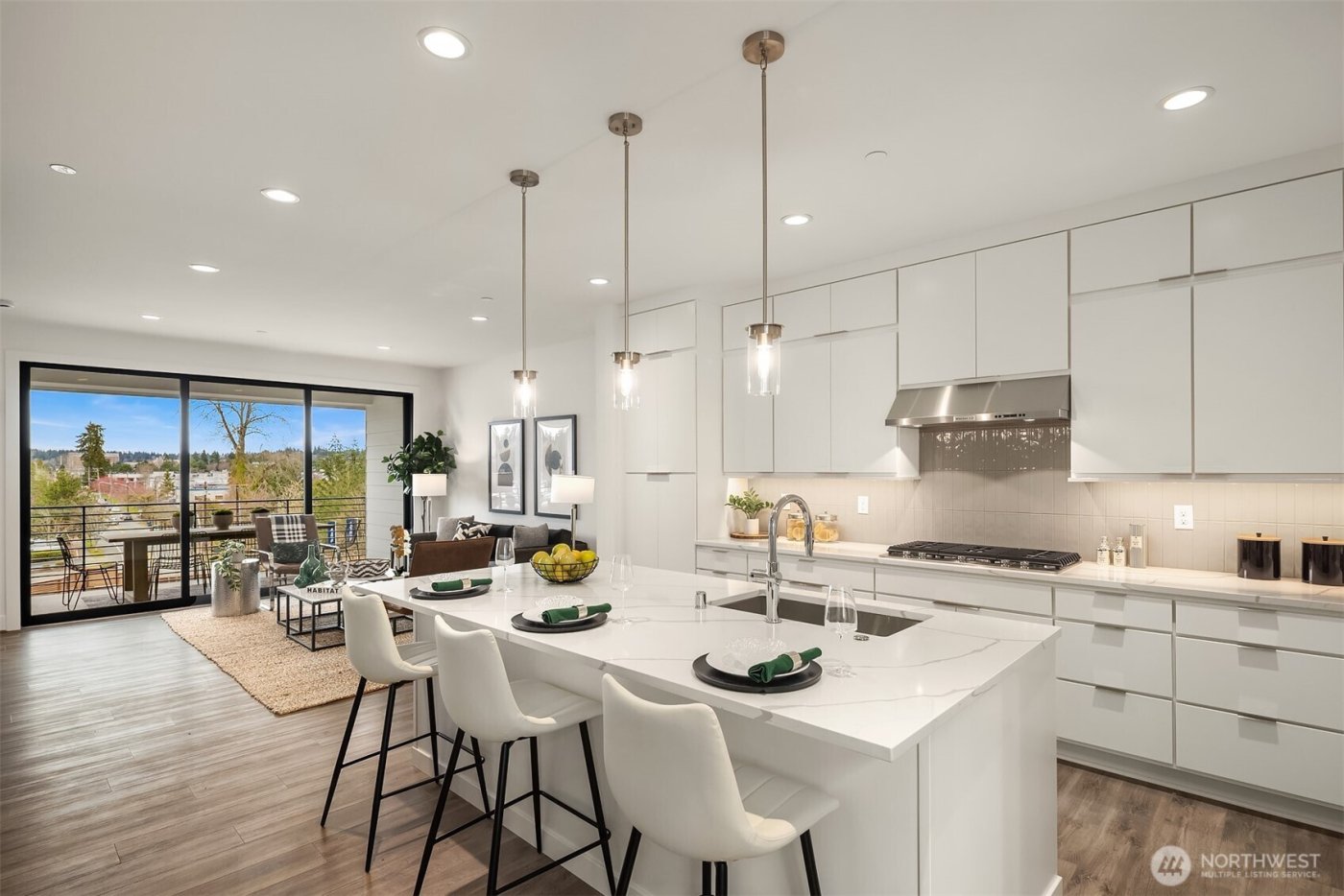 10819 (HS 101) 120TH Lane NE #C, Kirkland, WA 98033