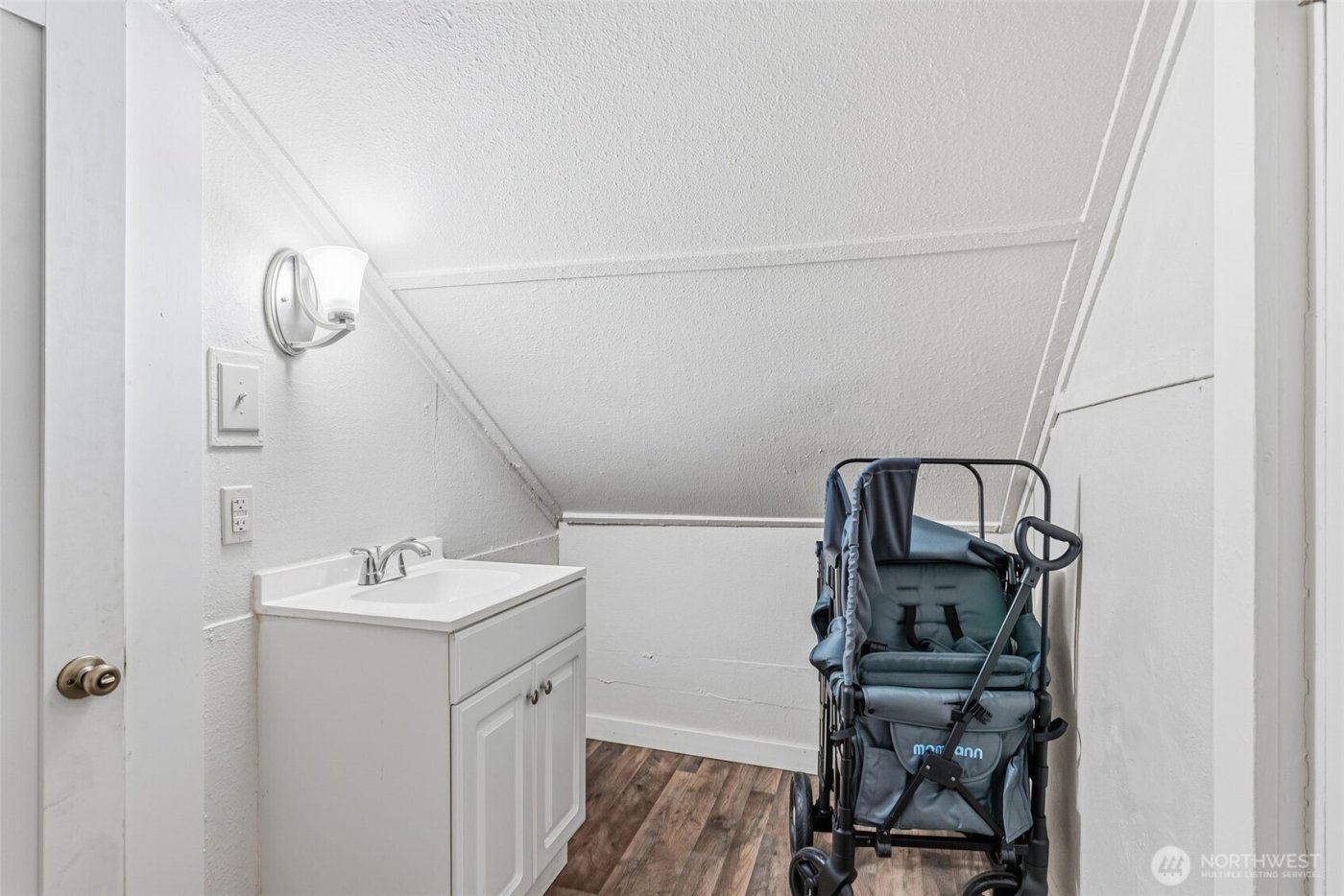 228 Holcomb Spur Road , Kelso, WA 98626