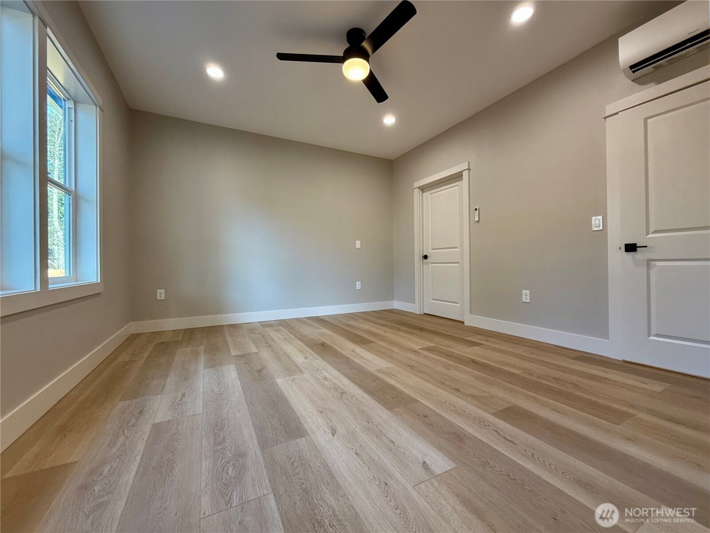 259 Olympic View Avenue NE, Ocean Shores, WA 98569