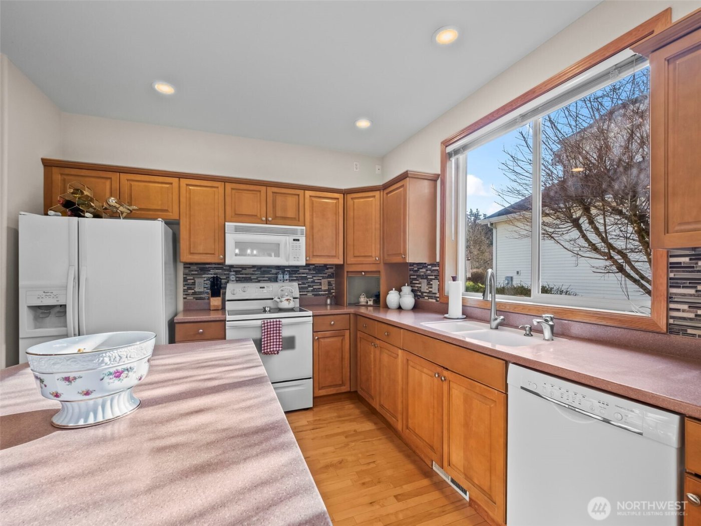 5928 61st Avenue W, University Place, WA 98467