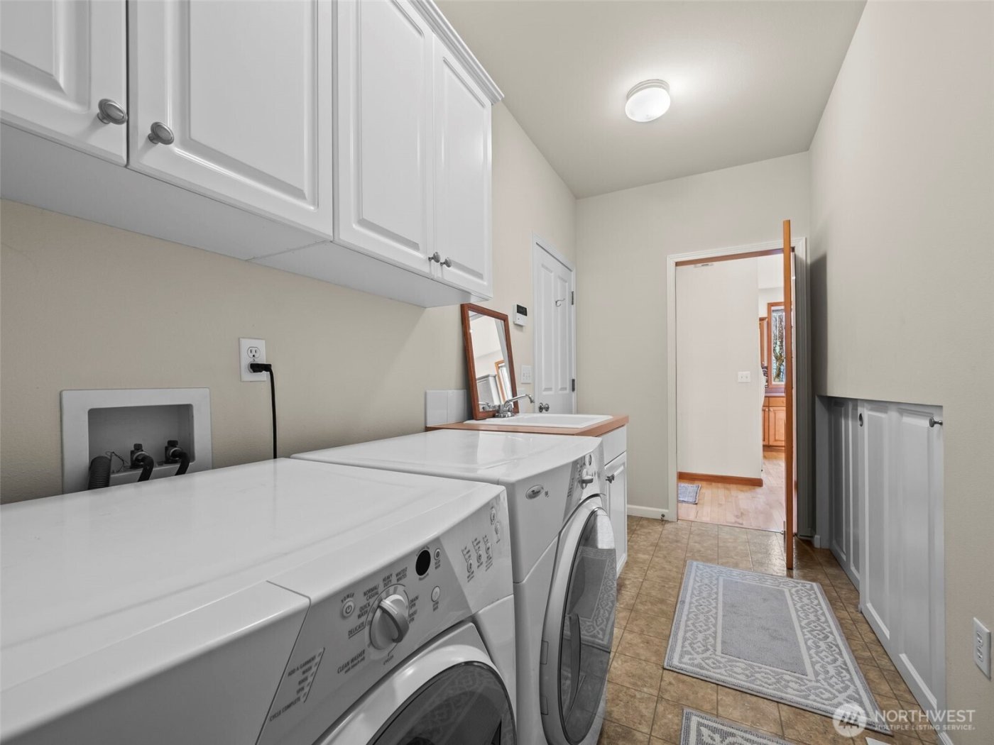 5928 61st Avenue W, University Place, WA 98467