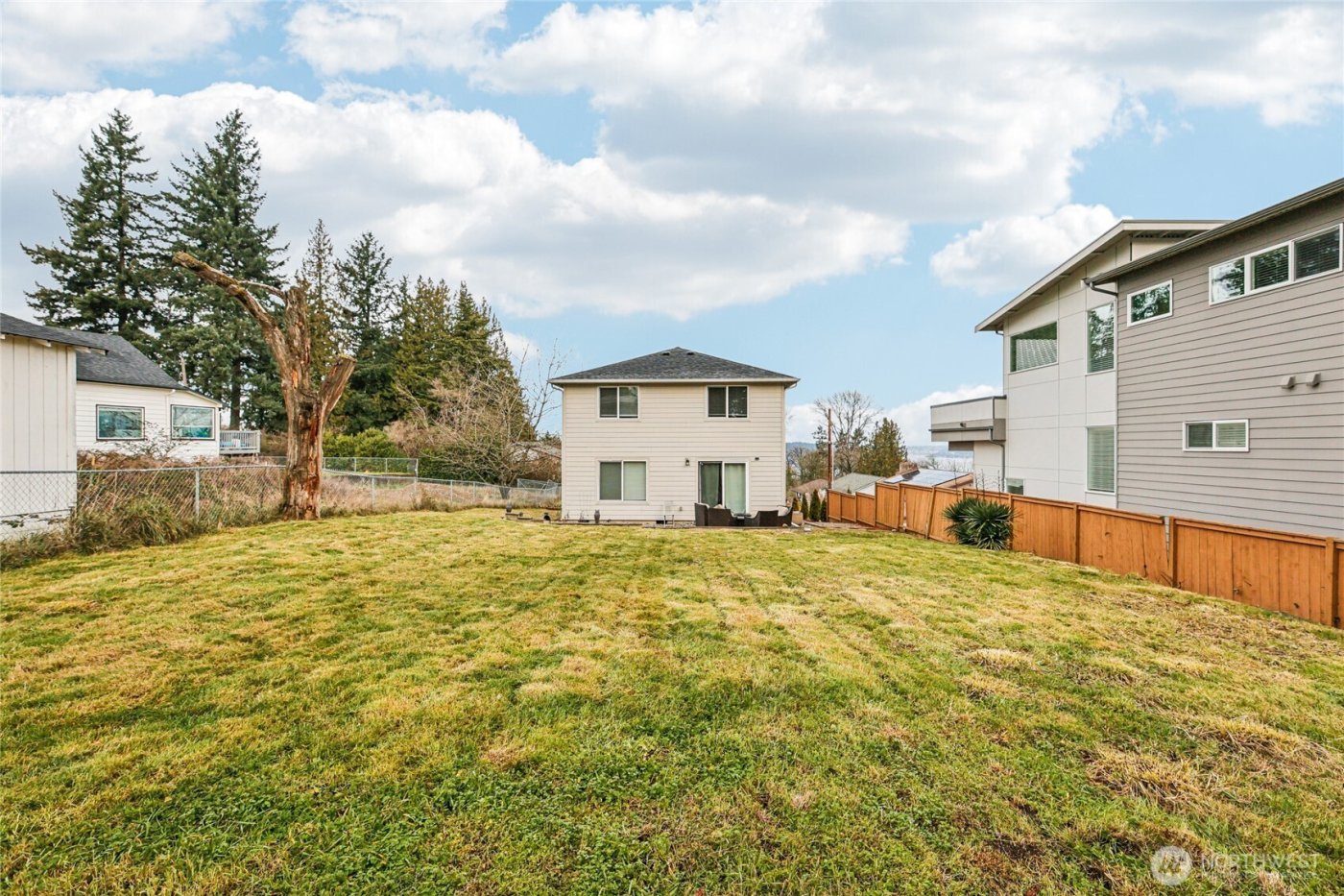 11839 79th Avenue S, Seattle, WA 98178