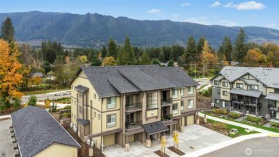 1845 SE 12th Place #H-204, North Bend, WA 98045 - Photo 2
