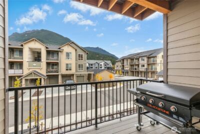 1845 SE 12th Place #H-204, North Bend, WA 98045 - Photo 5