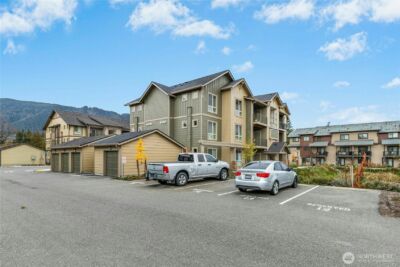 1845 SE 12th Place #H-204, North Bend, WA 98045 - Photo 4