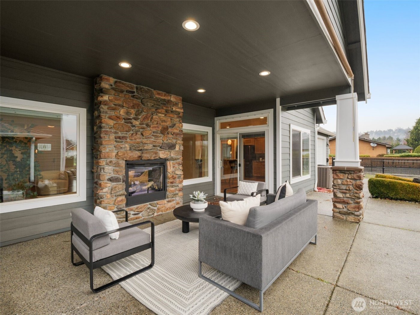 6501 119th Avenue E, Puyallup, WA 98372-2820