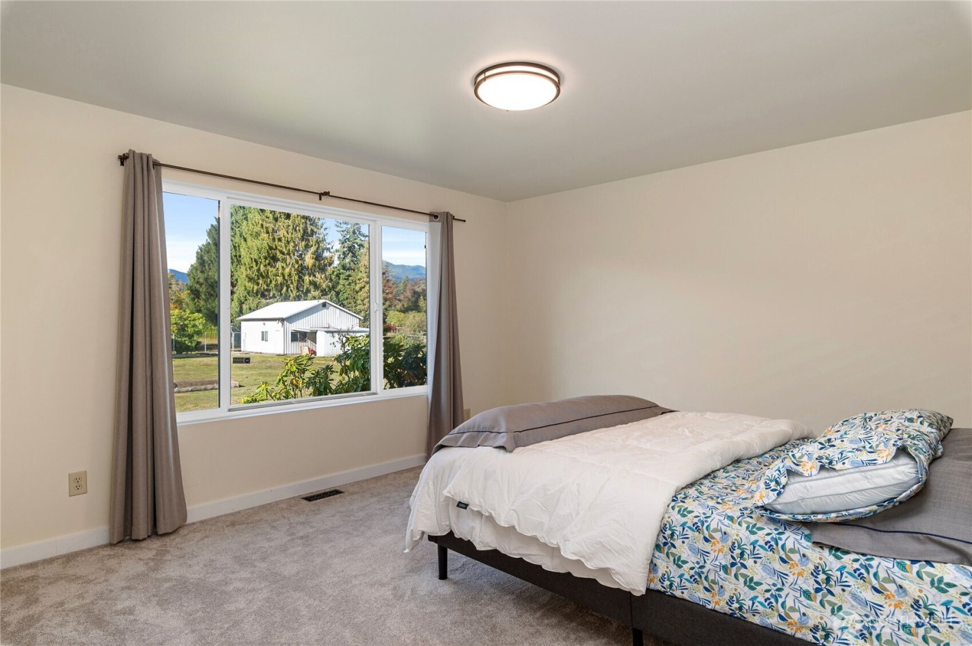 91 Syloplash Lane #A, Brinnon, WA 98320