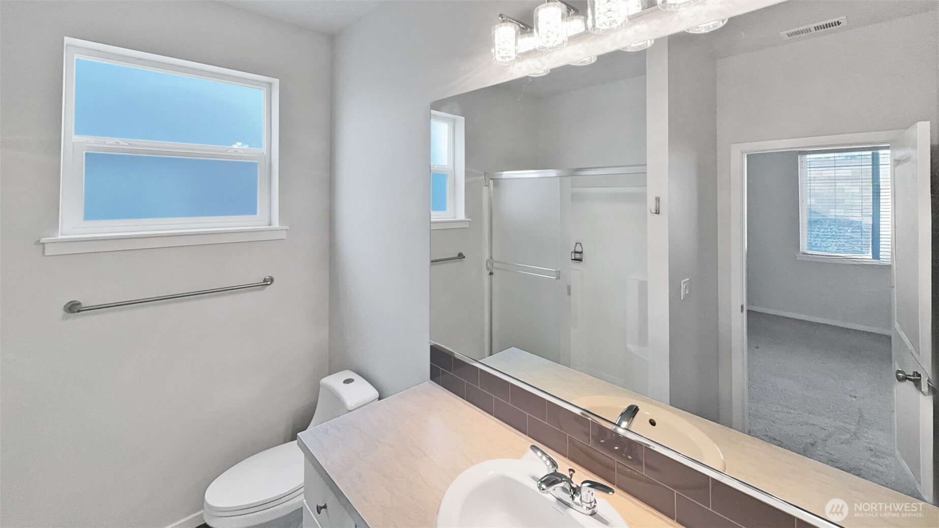 5419 Remington Drive , Pasco, WA 99301-8598