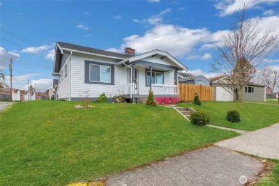 1216 S 37th Street , Tacoma, WA 98418 - Photo 2