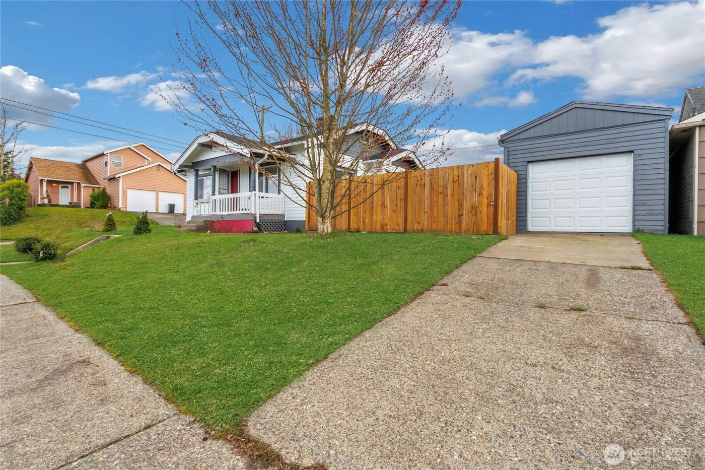 1216 S 37th Street , Tacoma, WA 98418