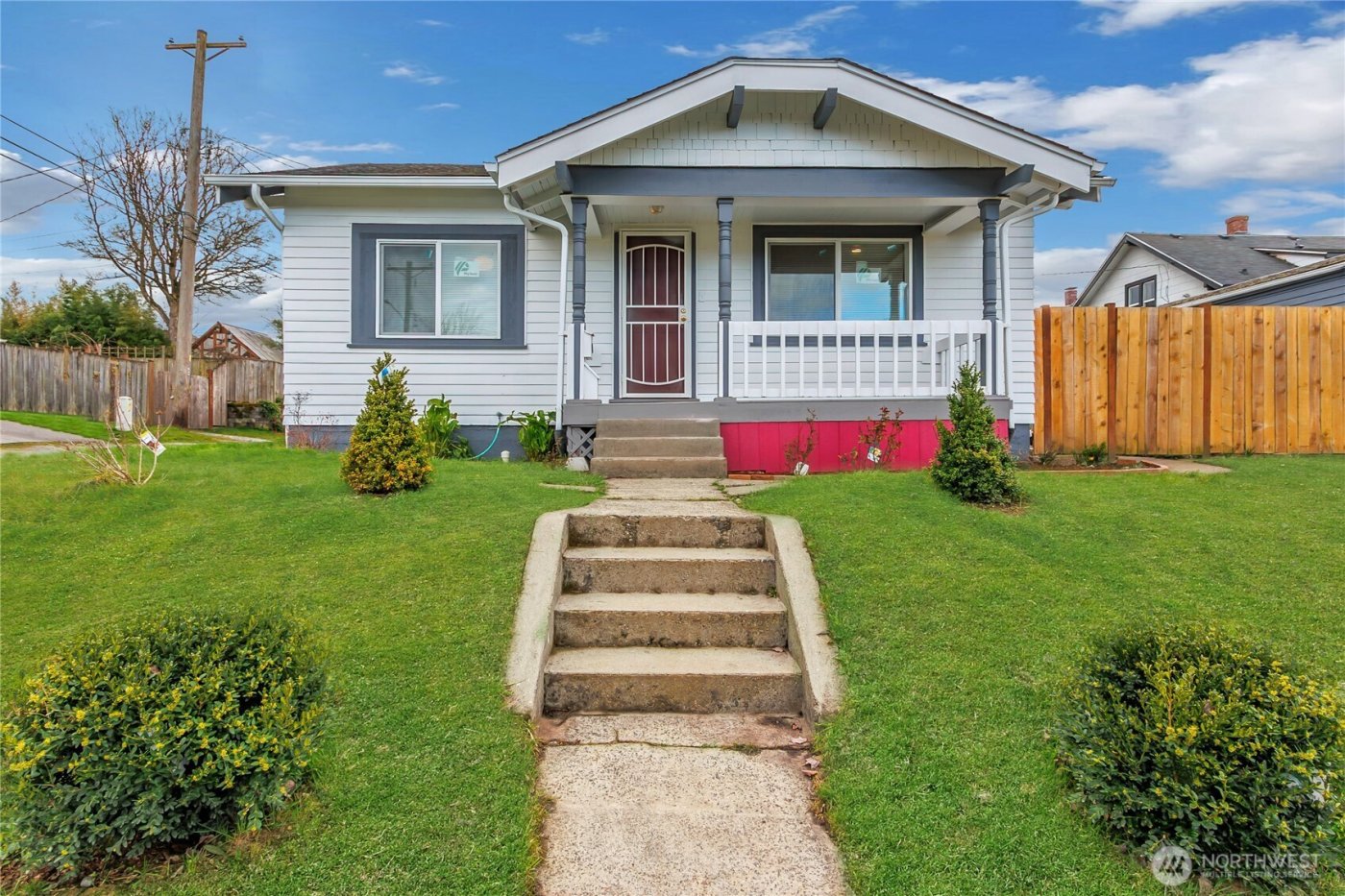 1216 S 37th Street , Tacoma, WA 98418