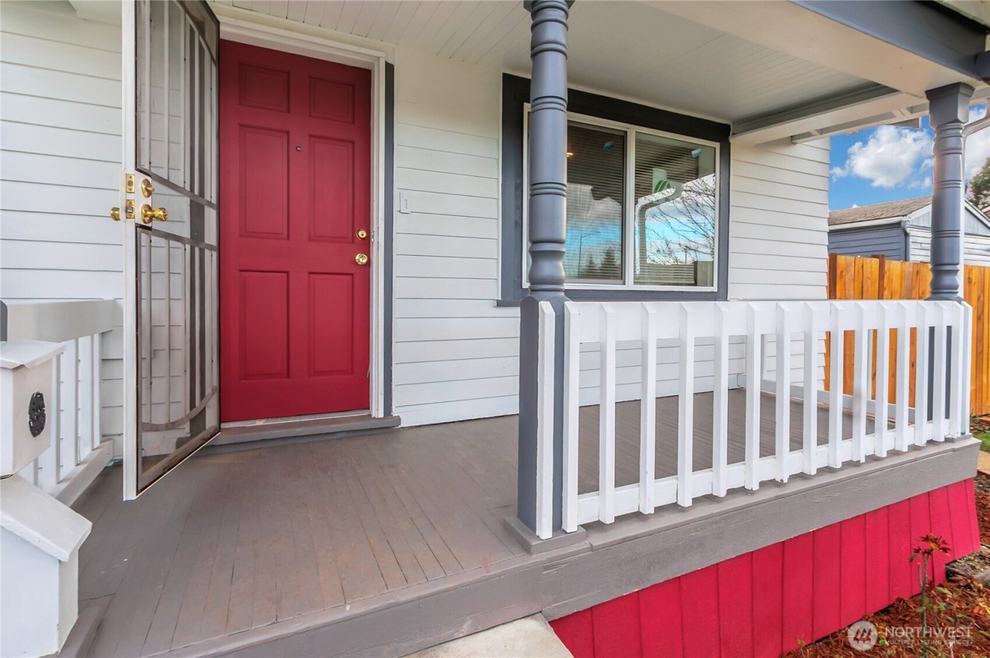 1216 S 37th Street , Tacoma, WA 98418