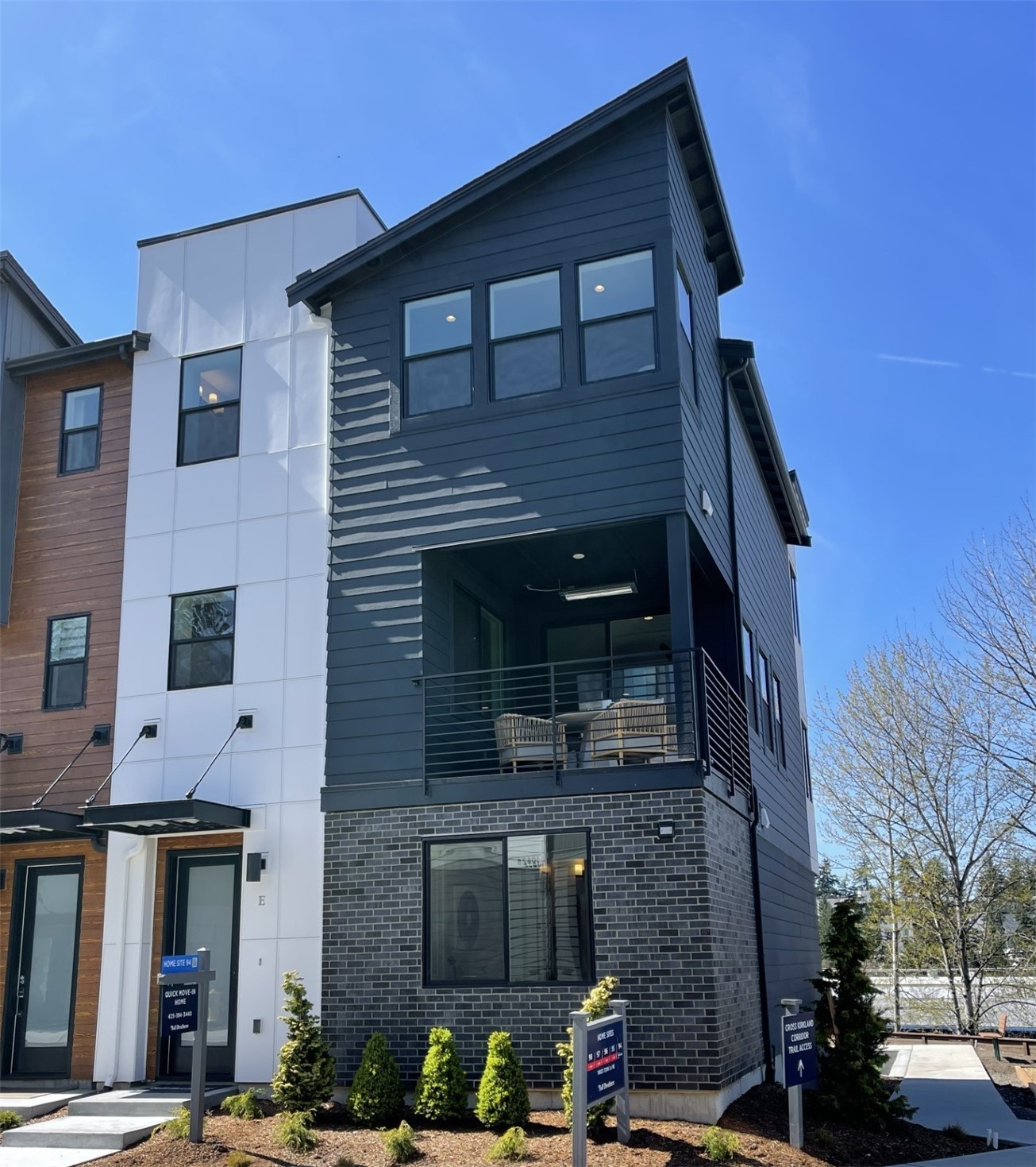 10823 (HS 94) 120TH Lane NE #E, Kirkland, WA 98033