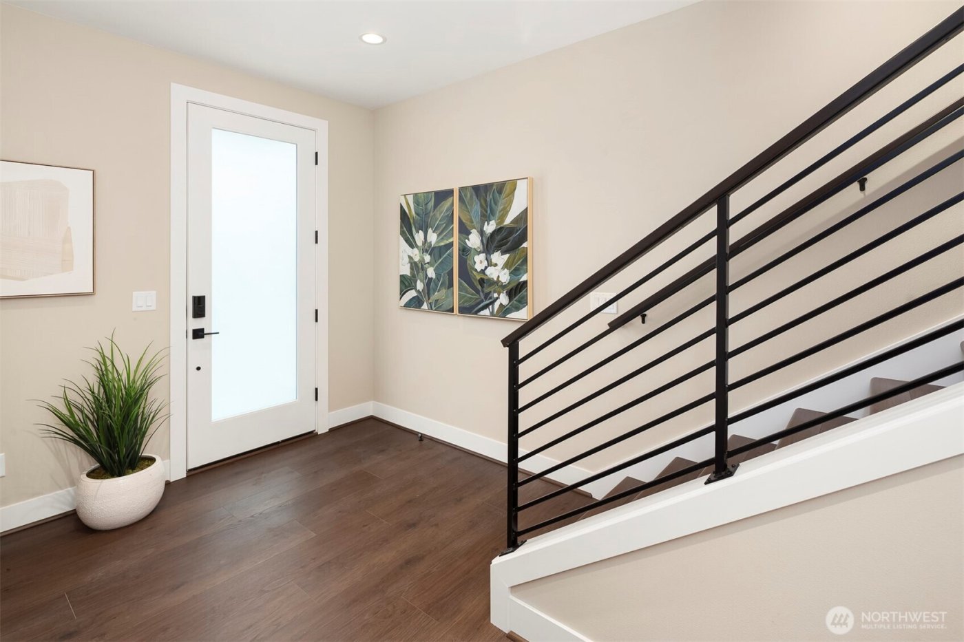10823 (HS 94) 120TH Lane NE #E, Kirkland, WA 98033