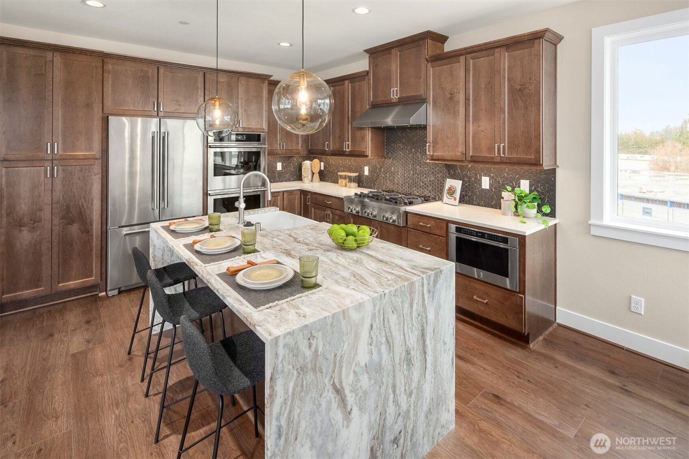 10823 (HS 94) 120TH Lane NE #E, Kirkland, WA 98033
