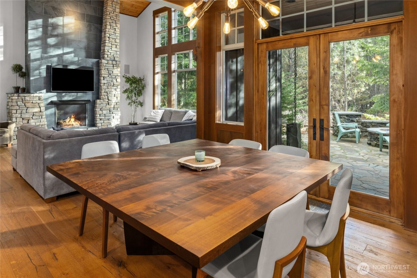 230 Equinox Drive , Cle Elum, WA 98922