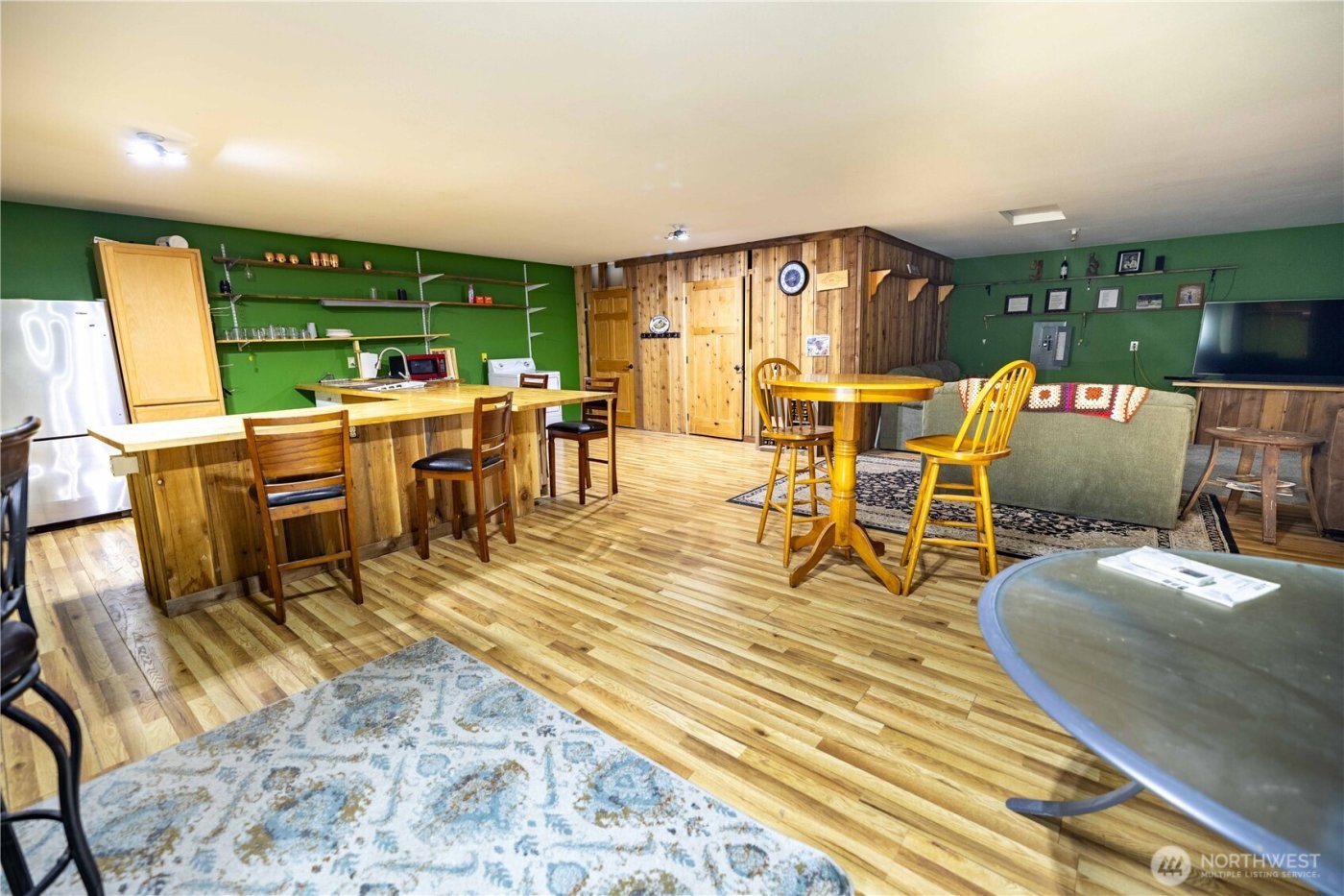 385 Highway 153 , Pateros, WA 98846