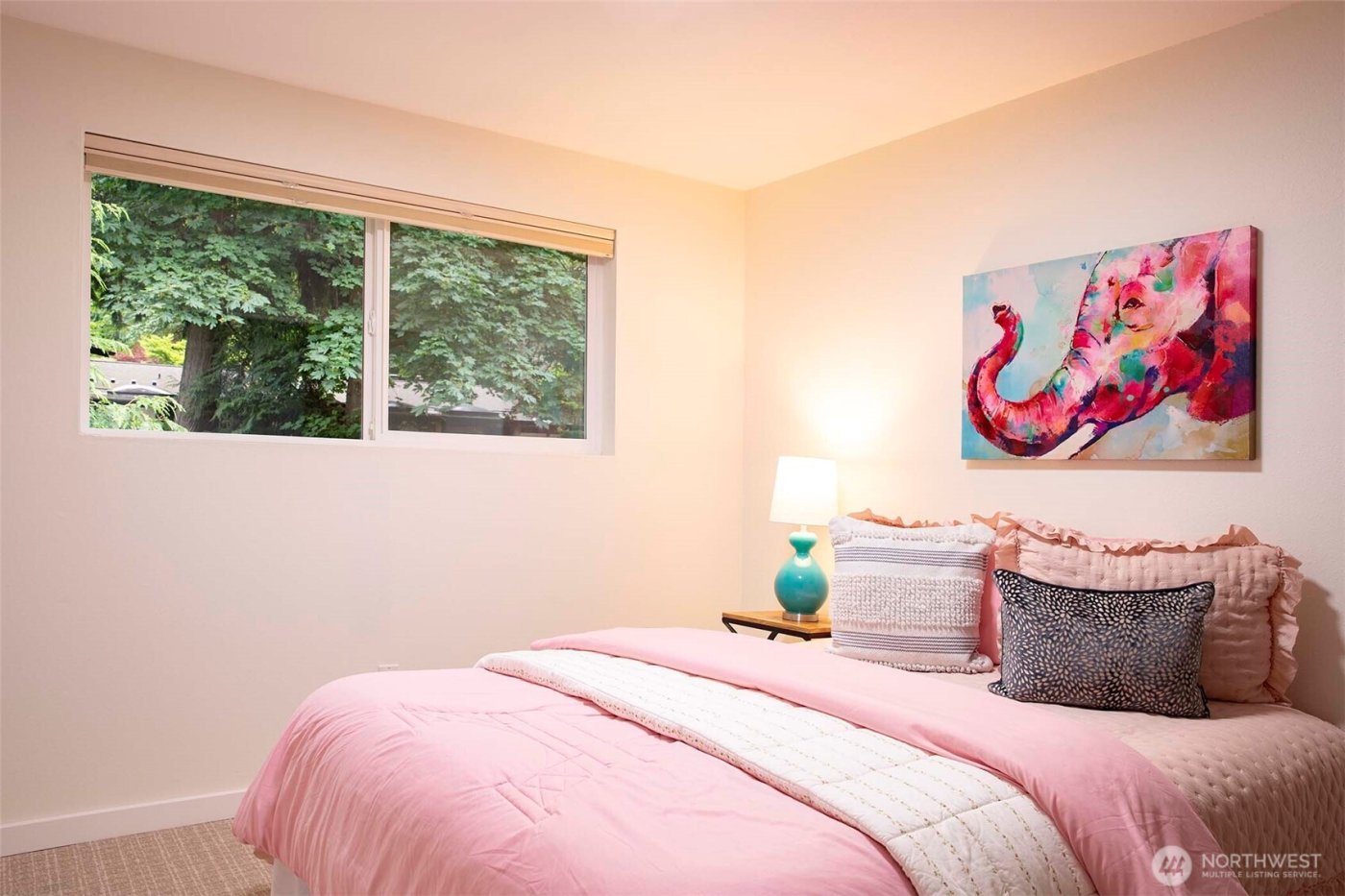 10761 Bill Point Crest NE, Bainbridge Island, WA 98110