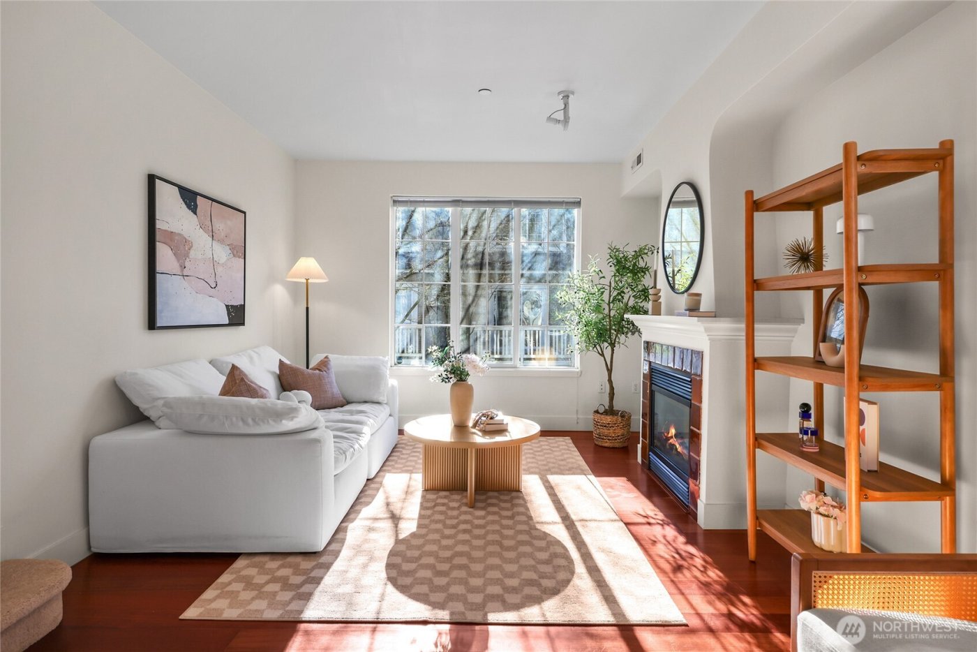 18258 NE 96th Way #101, Redmond, WA 98052