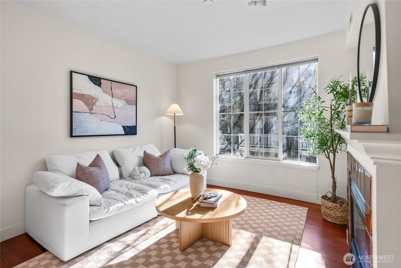 18258 NE 96th Way #101, Redmond, WA 98052