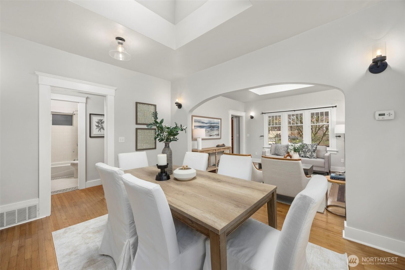 4748 4th Avenue NE, Seattle, WA 98105