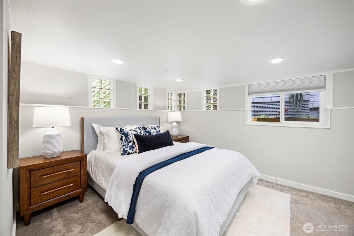 4748 4th Avenue NE, Seattle, WA 98105