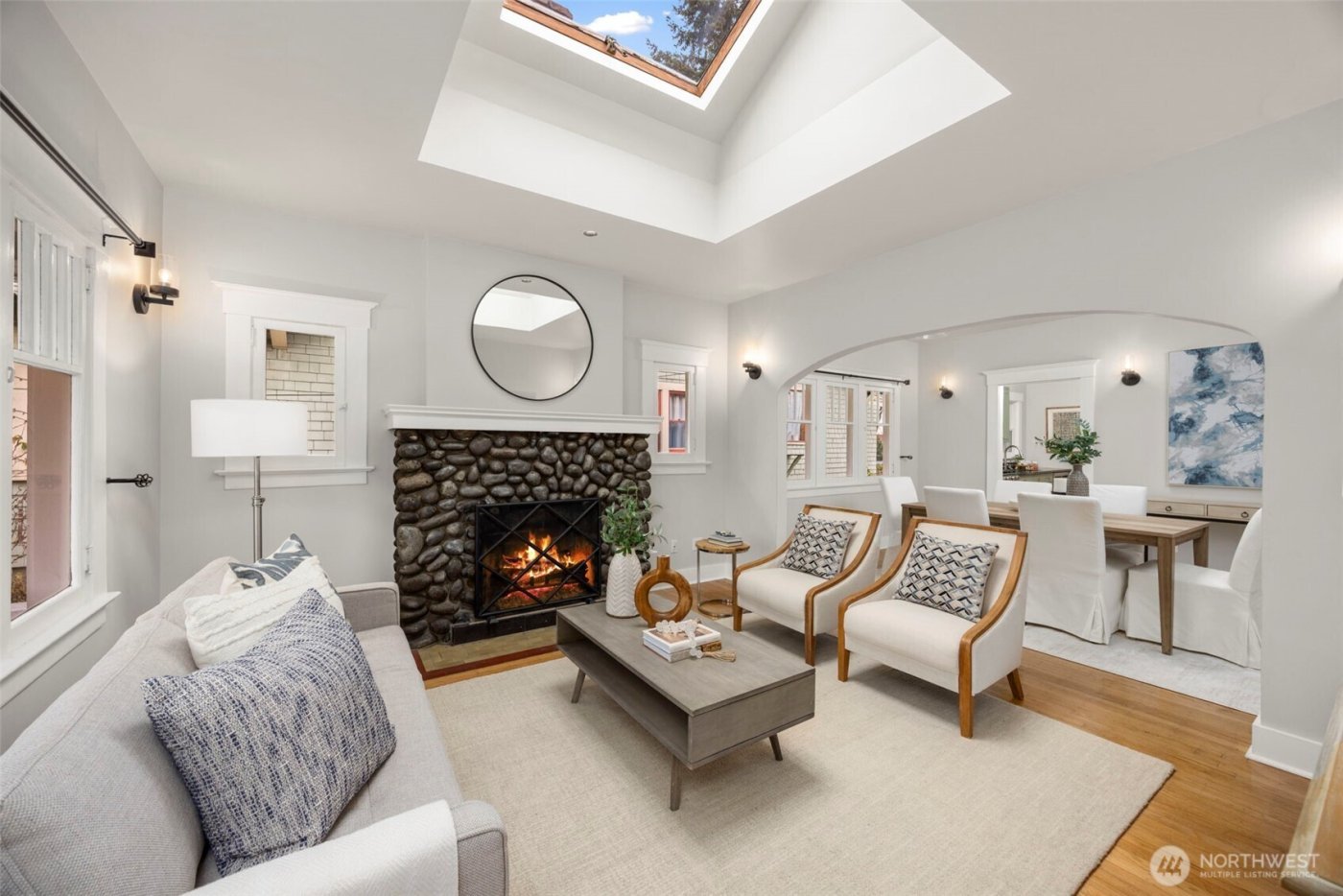 4748 4th Avenue NE, Seattle, WA 98105