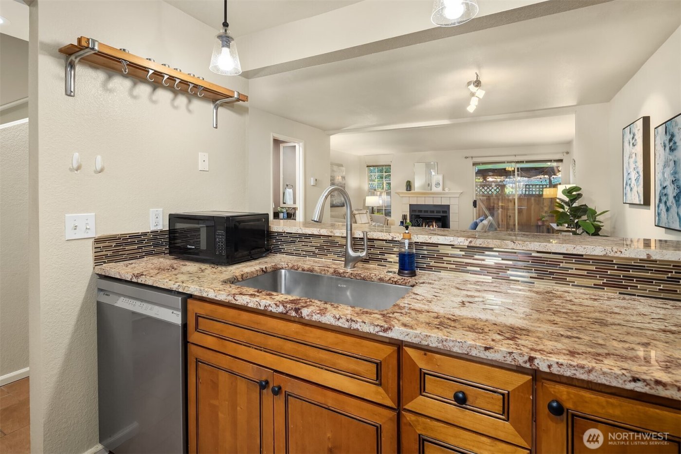 15600 116th Avenue NE #C3, Bothell, WA 98011