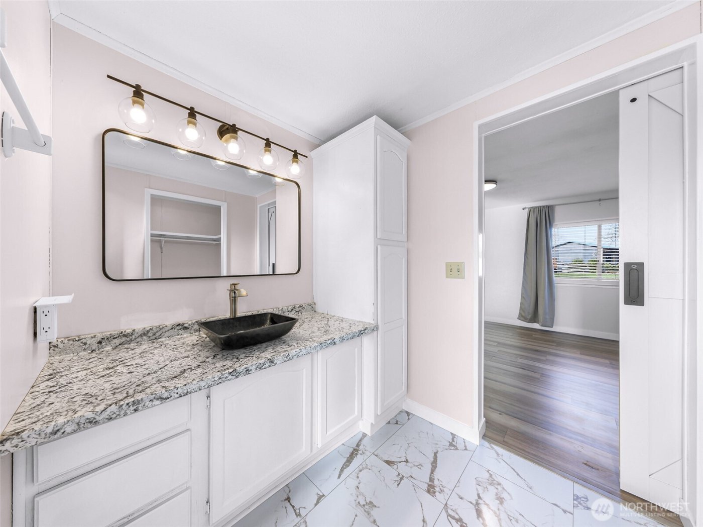 8204 Riverview Road , Snohomish, WA 98290