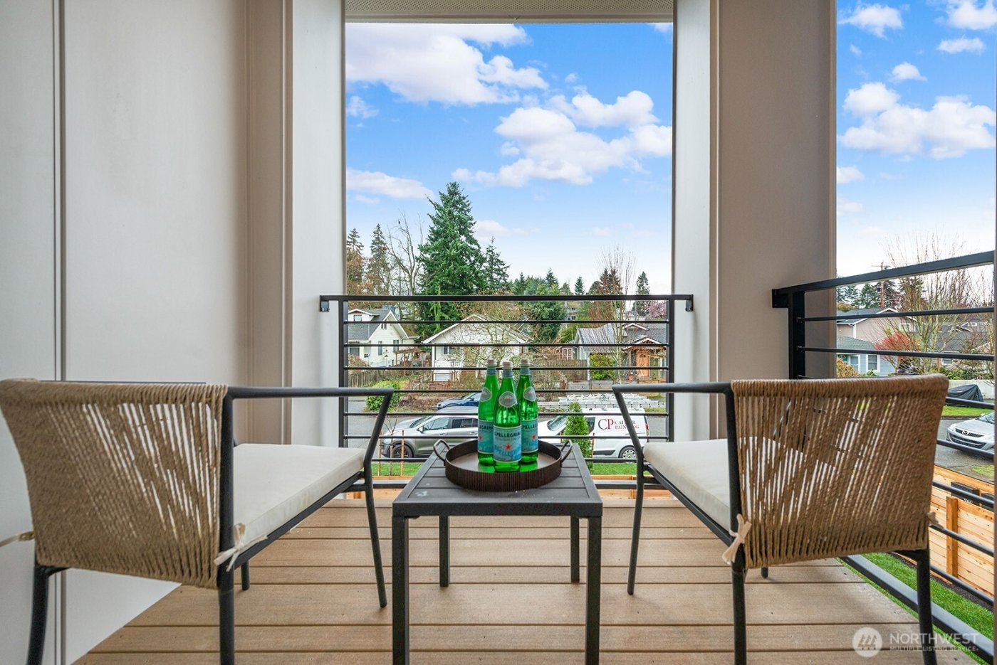 3218 47th Avenue SW, Seattle, WA 98116