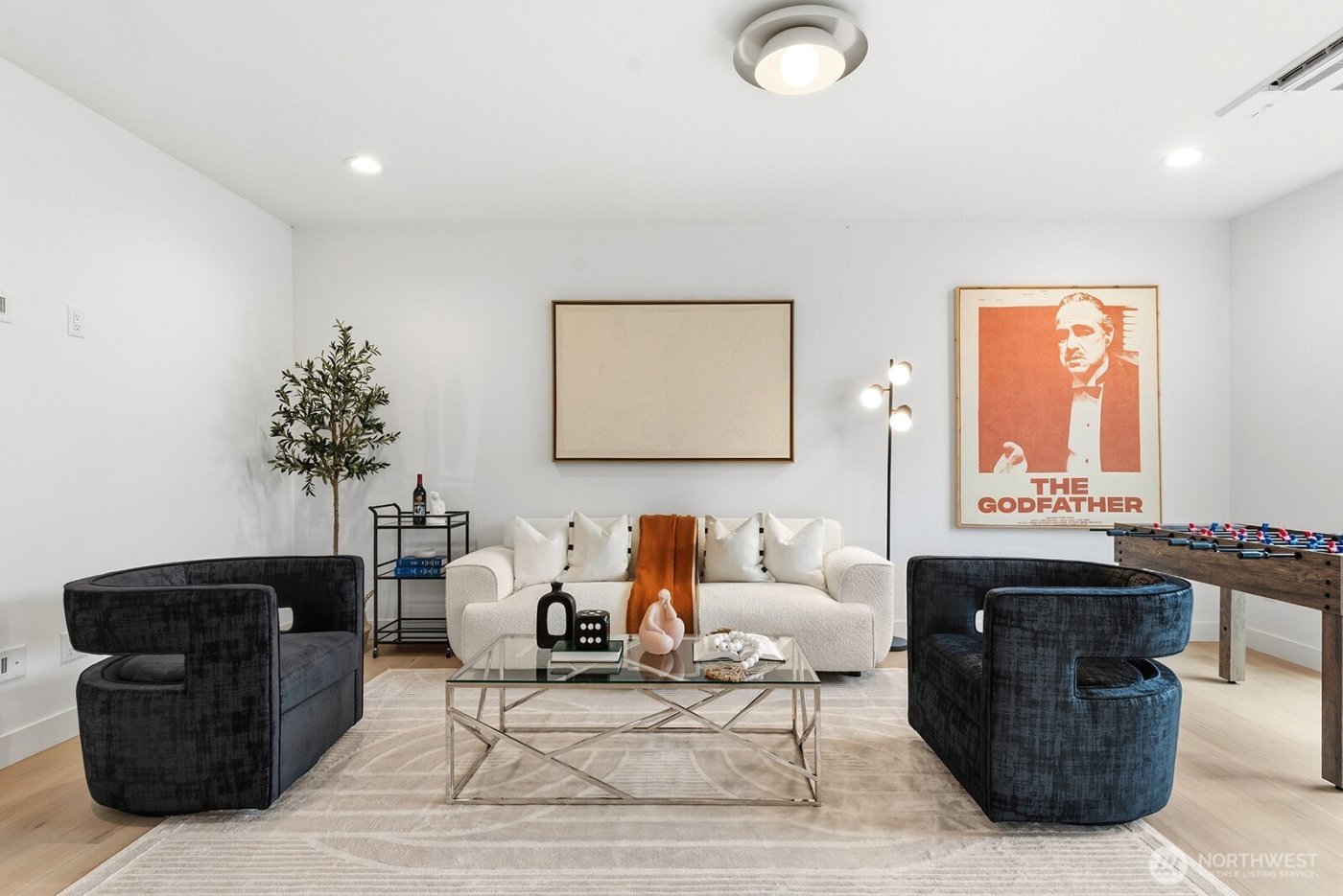 3218 47th Avenue SW, Seattle, WA 98116