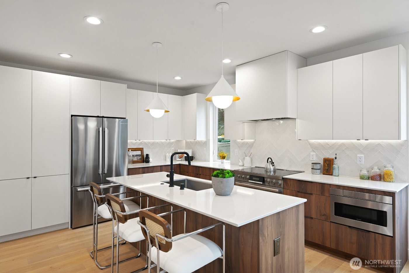 3218 47th Avenue SW, Seattle, WA 98116