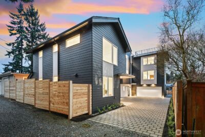 3214 47th Avenue SW, Seattle, WA 98116 - Photo 2