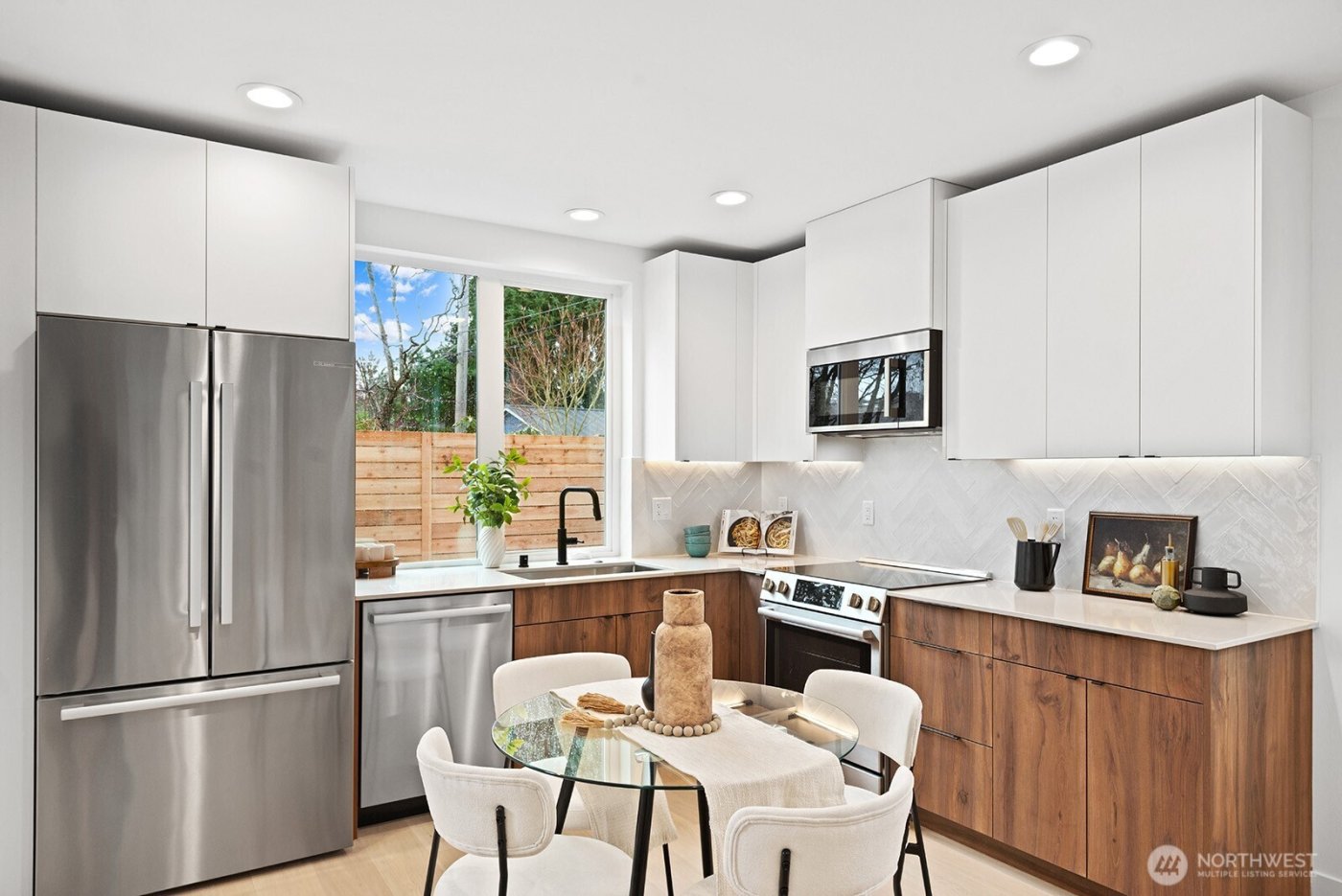 3214 47th Avenue SW, Seattle, WA 98116