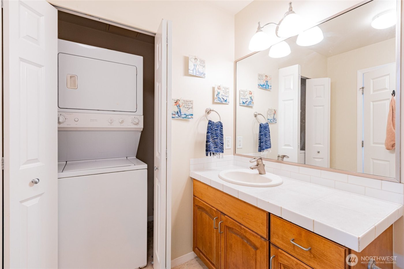 3201 Pacific Avenue #403, Tacoma, WA 98418