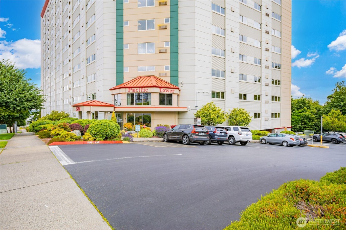 3201 Pacific Avenue #403, Tacoma, WA 98418