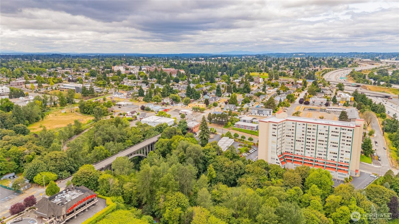 3201 Pacific Avenue #403, Tacoma, WA 98418