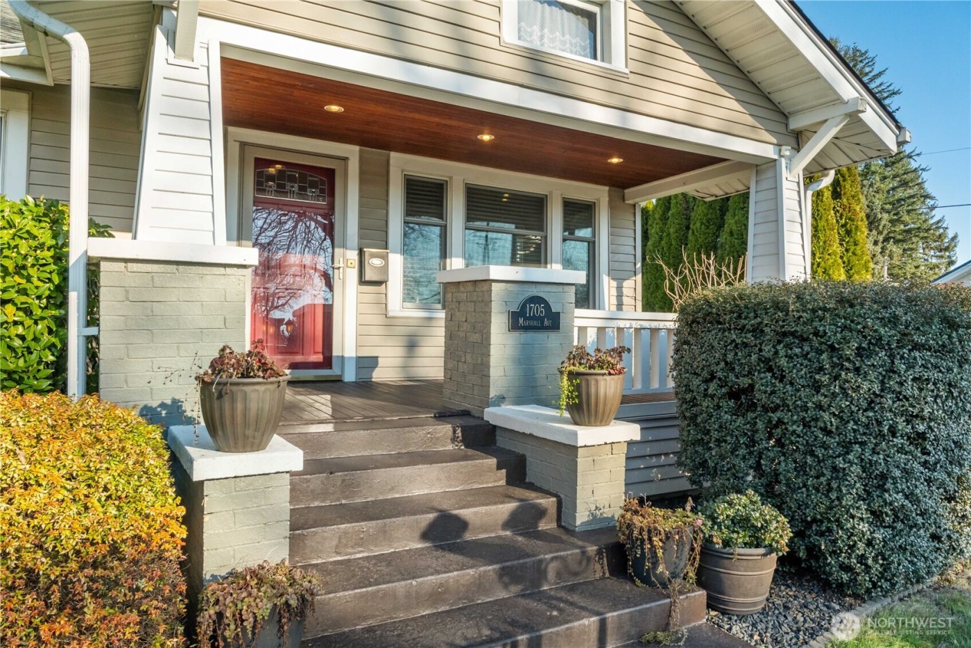 1705 Marshall Avenue , Enumclaw, WA 98022